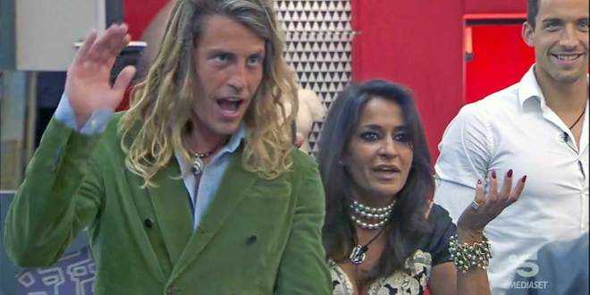 Grande Fratello 15, anche Alberto si scaglia contro Aida: ecco perché