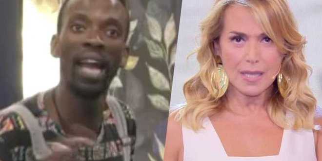 Grande Fratello 15, Baya Dame accusa la d’Urso: la reazione della conduttrice