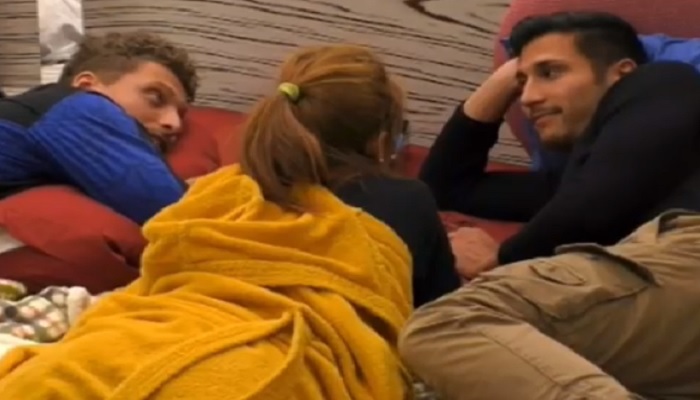 Grande Fratello 16: una concorrente abbandona la casa per un malore!