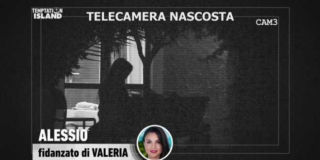 Temptation Island 2017, Carmen e Alessio: la verità di lei sulla notte insieme