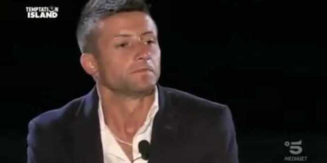 Temptation Island 2018, Oronzo sommerso dagli insulti: lui replica così