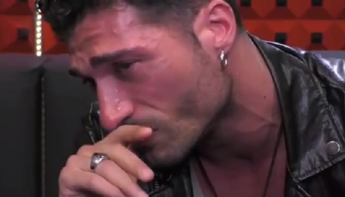 Grande Fratello 2019: Michael Terlizzi bullizzato in casa? Interviene il padre