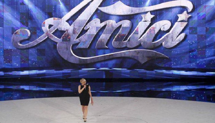 Amici 2019: svelati gli ospiti fissi, i giudici e un clamoroso ritorno!