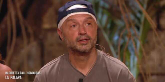 Isola dei Famosi 2024, Joe Bastianich ha mentito sulla sua qualifica di professore universitario? Spunta la verità 