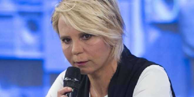 Amici 22, Maria De Filippi non condurrà la fase iniziale? Ecco cosa sta succedendo