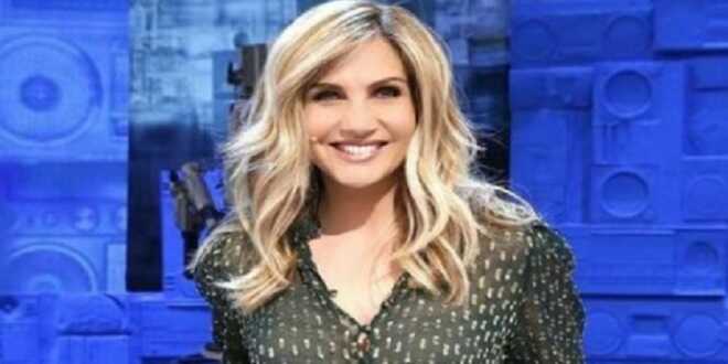 Amici 24, anche Lorella Cuccarini potrebbe lasciare il talent: arriva una grande offerta per lei