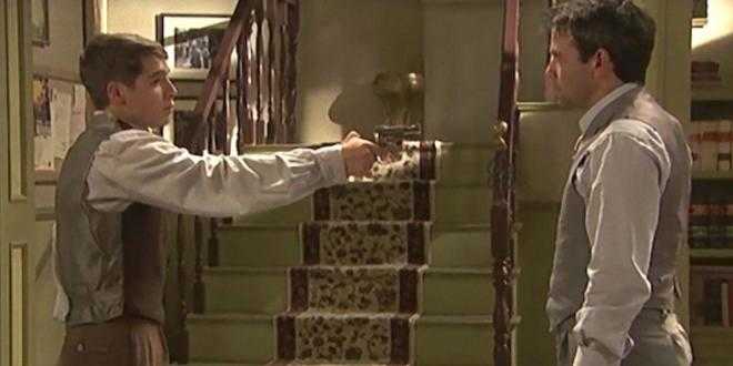 Il Segreto anticipazioni 26 giugno 2018: Ulpiano pronto ad uccidere
