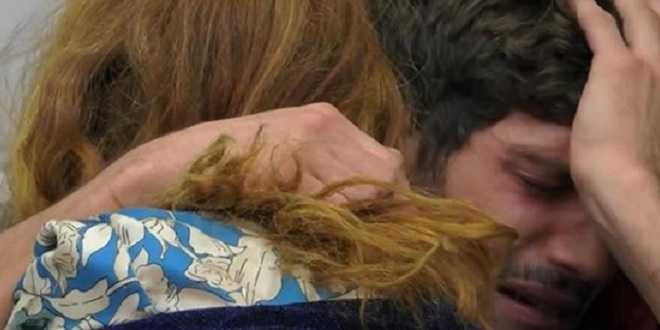 Grande Fratello Vip 3, Cecchi Paone perde la testa e fa piangere Elia