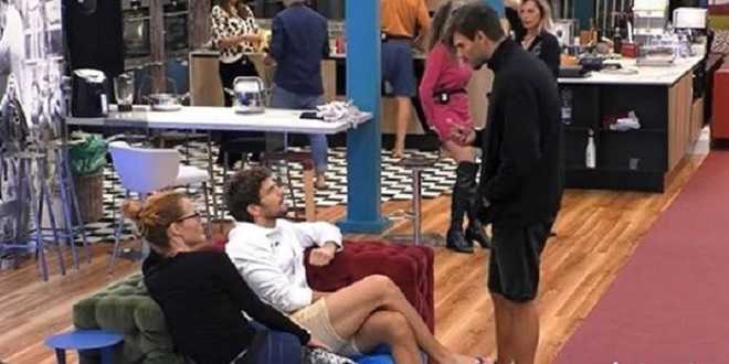 Grande Fratello Vip 3, Francesco Monte ed Elia Fongaro litigano per Jane