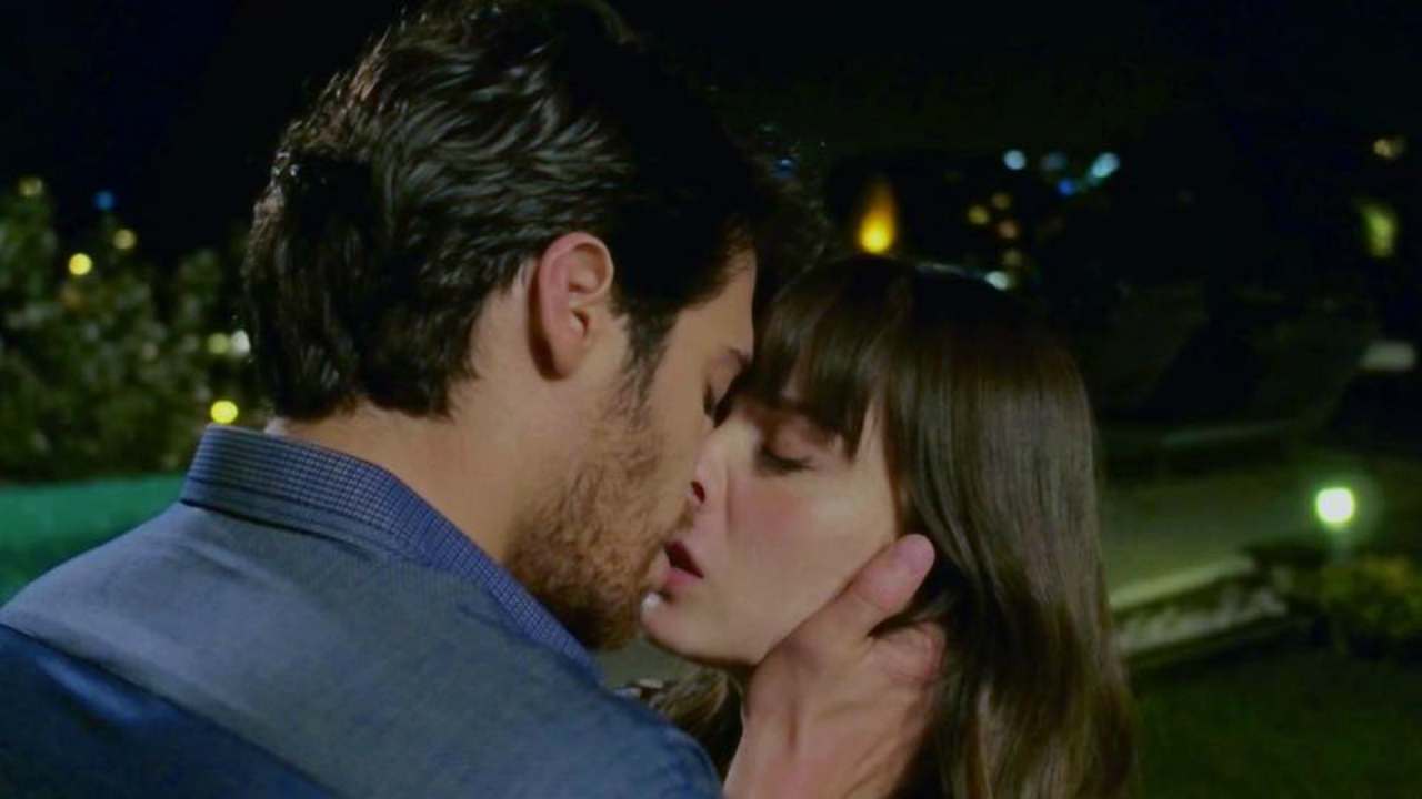 Bitter Sweet puntata 4 settembre 2019: Ferit e Nazli, una notte speciale