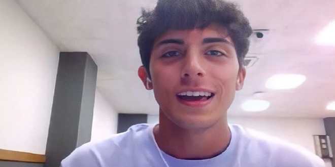 Isola dei Famosi, Alessandro Iannoni dà un esame e rivela quanto ha preso