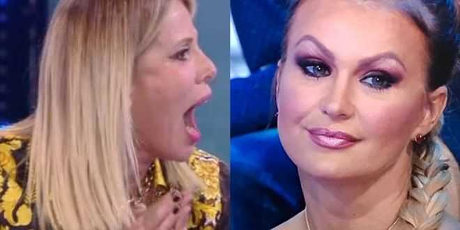 L’Isola dei Famosi, Alessia Marcuzzi perde la conduzione?