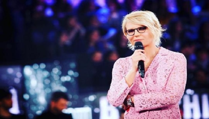 Amici 16: gli alunni del serale e i componenti delle due squadre