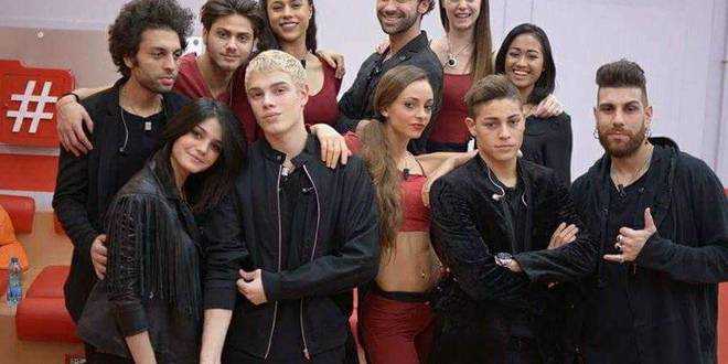 Amici 2018, un alunno e un prof si amano?