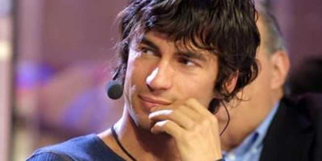 Amici 2016: Kledi e la frase di disprezzo verso un’alunna, il ballerino sommerso di insulti