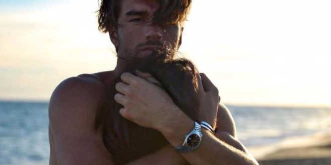 Uomini e Donne, Andrea Damante bacia un’altra? L’indizio non lascia dubbi