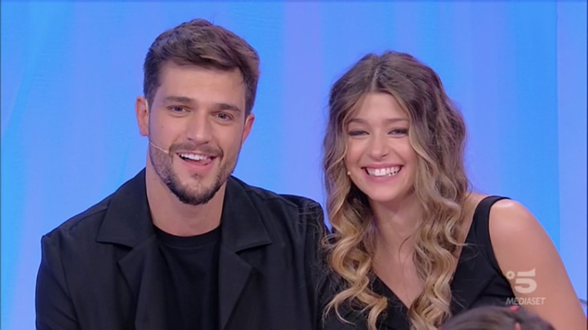 Uomini e Donne, il video piccante di Andrea e Natalia appare un gadget