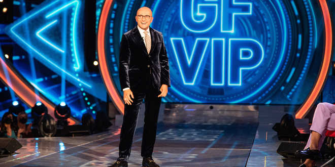 GF Vip, anticipazioni 31 gennaio 2022: Gianmaria lascia la Casa, eletto il primo finalista