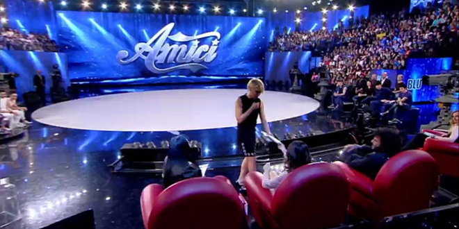 Anticipazioni Amici 15: sabato 21 novembre tutti pronti a scoprire i nuovi allievi