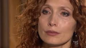 Anticipazioni Centovetrine, puntata 28 maggio 2014: Laura e la stalker si affrontano