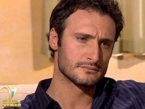 Anticipazioni Centovetrine, puntata 3 giugno 2014: Damiano pronto a dichiararsi a Cecillia