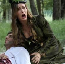 Anticipazioni Il Segreto, puntata 2 agosto 2014: Il colpo di pistola di Enriqueta colpisce Juan
