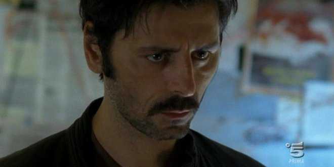 Anticipazioni Squadra Antimafia 7, trama sesta puntata, 14 ottobre 2015: Domenico a terra morente. Si salverà?