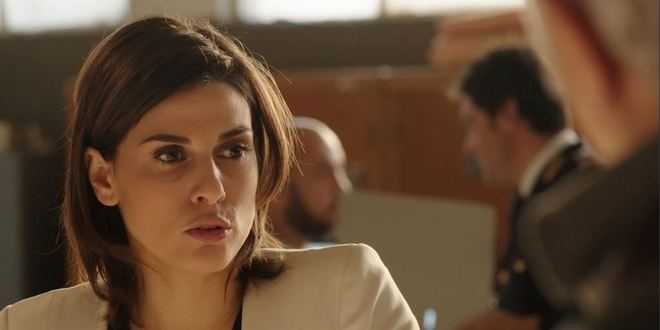 Anticipazioni Squadra Antimafia 7, trama settima puntata 21 ottobre 2015: Anna contro Torrisi!