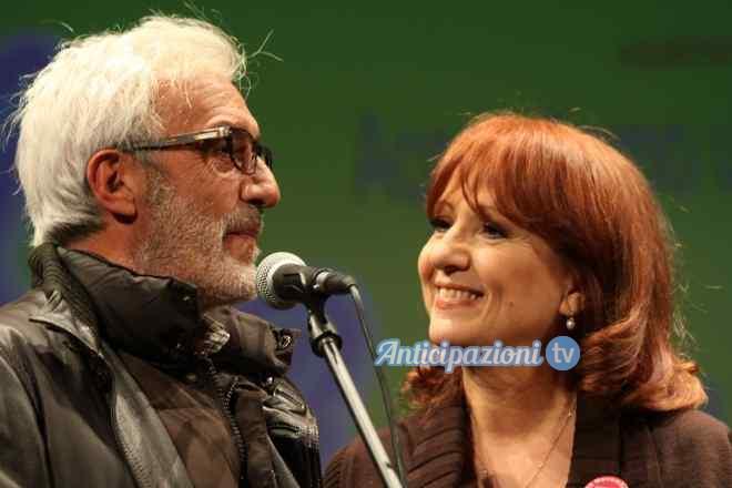 Anticipazioni Un posto al sole, puntata 30 marzo 2015: Renato cerca di fare qualcosa per Niko e Manuela