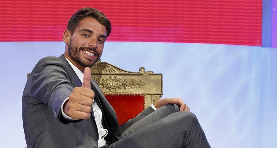 Anticipazioni Uomini e donne: esterne di Amedeo Barbato 16-09-2015