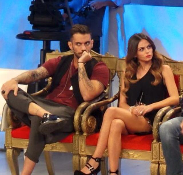 Anticipazioni Uomini e Donne: esterne di Gianmarco Valenza 16-10-2015, la rabbia di Laura e Loretta