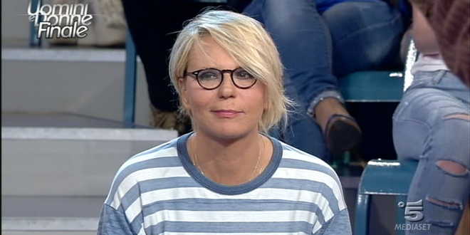 Anticipazioni Uomini e Donne, il nome della nuova tronista: indizi schiaccianti portano a lei!