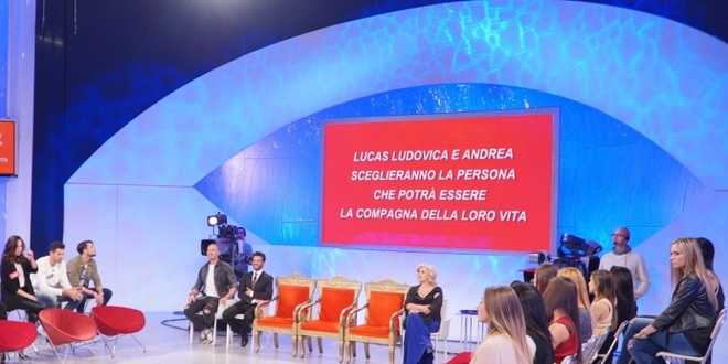 Anticipazioni Uomini e Donne: nuova registrazione del trono classico, Tara Gabrieletto in studio?