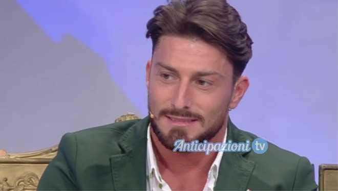 Anticipazioni Uomini e Donne oggi giovedì 14 maggio 2015: trono classico o trono over?