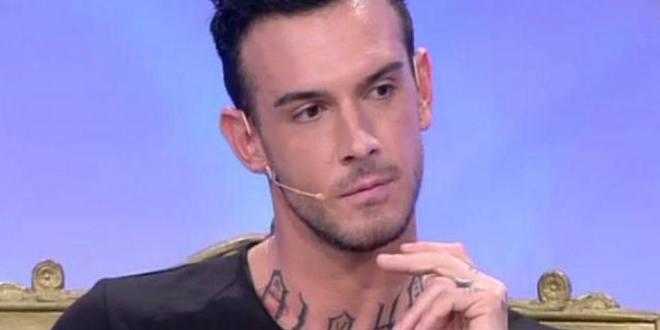 Anticipazioni Uomini e donne oggi giovedì 25 febbraio 2016: trono classico o trono over?