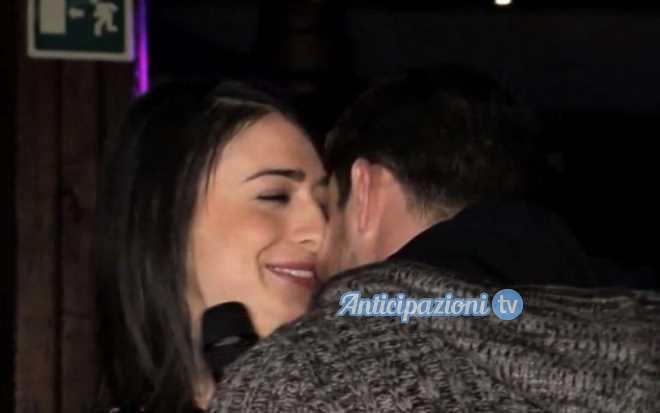 Anticipazioni Uomini e Donne oggi giovedì 7 maggio 2015: trono classico o trono over?
