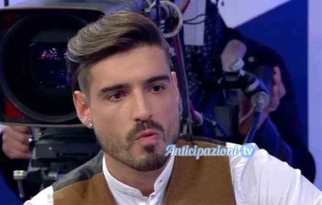 Anticipazioni Uomini e Donne oggi lunedì 23 marzo 2015: trono classico o trono over?