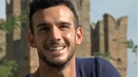 Anticipazioni Uomini e Donne: presentazione del nuovo tronista, un uomo al posto di Silvia!