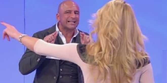 Anticipazioni Uomini e Donne, registrazione 15 Marzo 2017: Anna e Nino si lasciano?