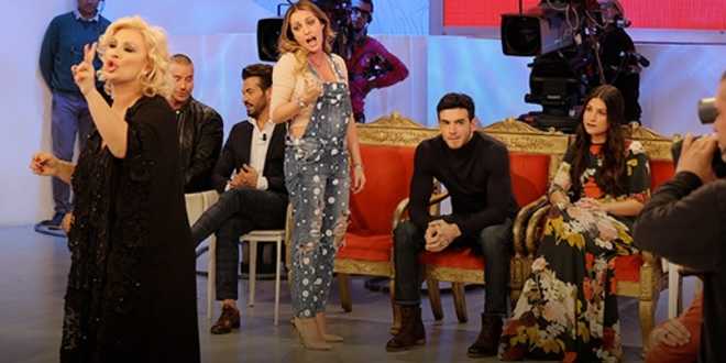 Anticipazioni Uomini e Donne: registrazione trono classico 09-02-2016, un matrimonio, un abbandono e…