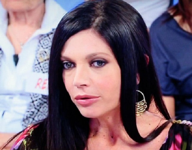 Anticipazioni Uomini e Donne: Rossella Bova ritorna nel trono over?