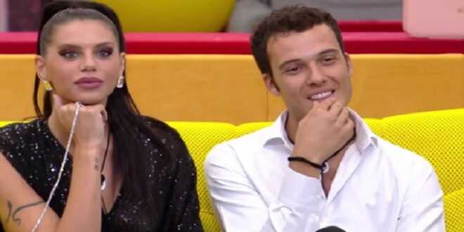 GF Vip 7, Antonella e Edoardo stanno ingannando tutti? Le strane frasi sotto le coperte