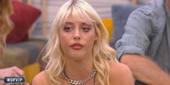Grande Fratello Vip news, Asia Valente ci ricasca: squalifica in arrivo?
