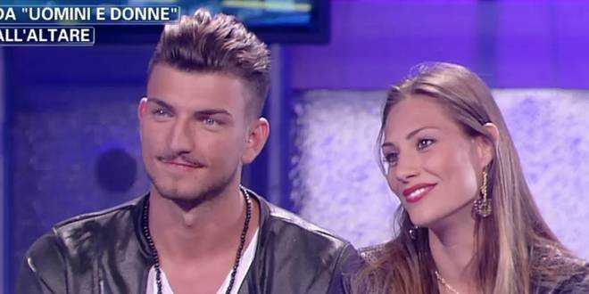 Uomini e Donne gossip: Beatrice Valli ha partorito, la dedica commossa di Ludovica