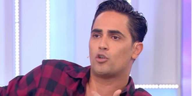 GF Vip, Biagio D’Anelli beccato in atteggiamenti intimi con una ragazza che non è Miriana