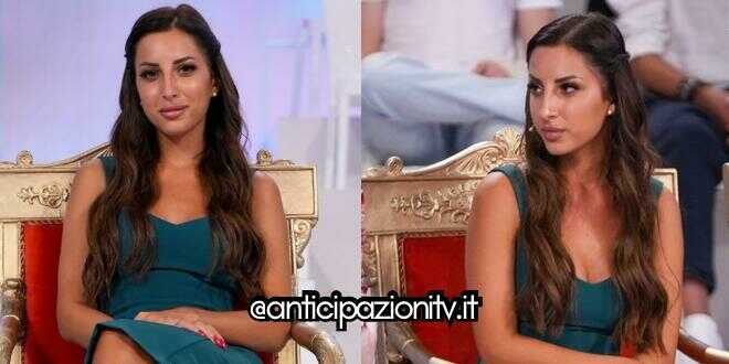 Chi è Francesca Sorrentino la tronista di Uomini e Donne: età, data di nascita, professione, vita privata e social