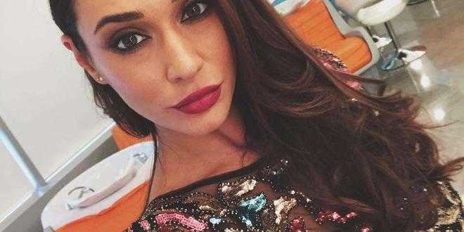 News Uomini e Donne, brutto incidente per Sonia Lorenzini: le foto shock