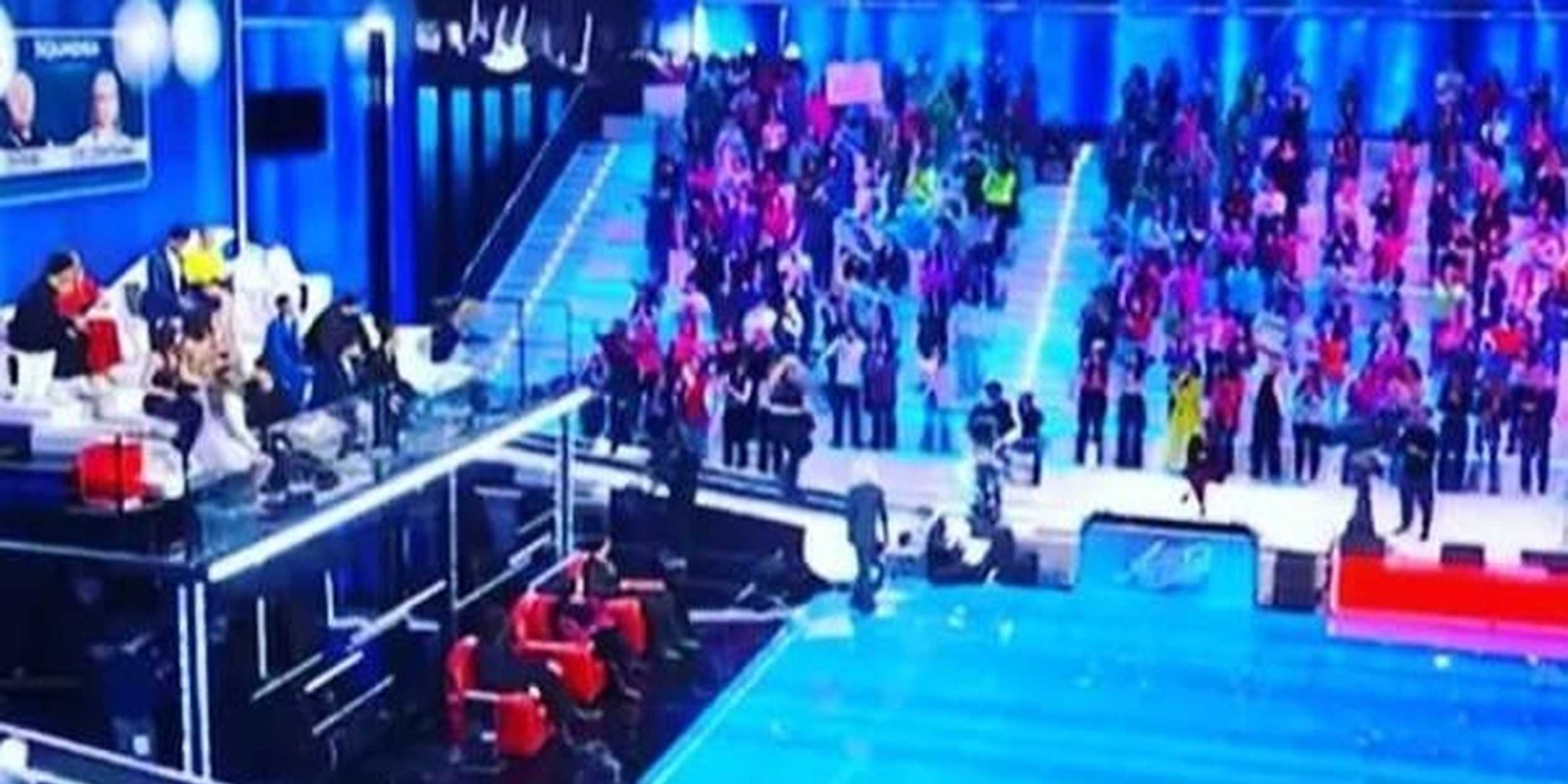 Amici 25, cambia il regolamento per il serale: cosa succede