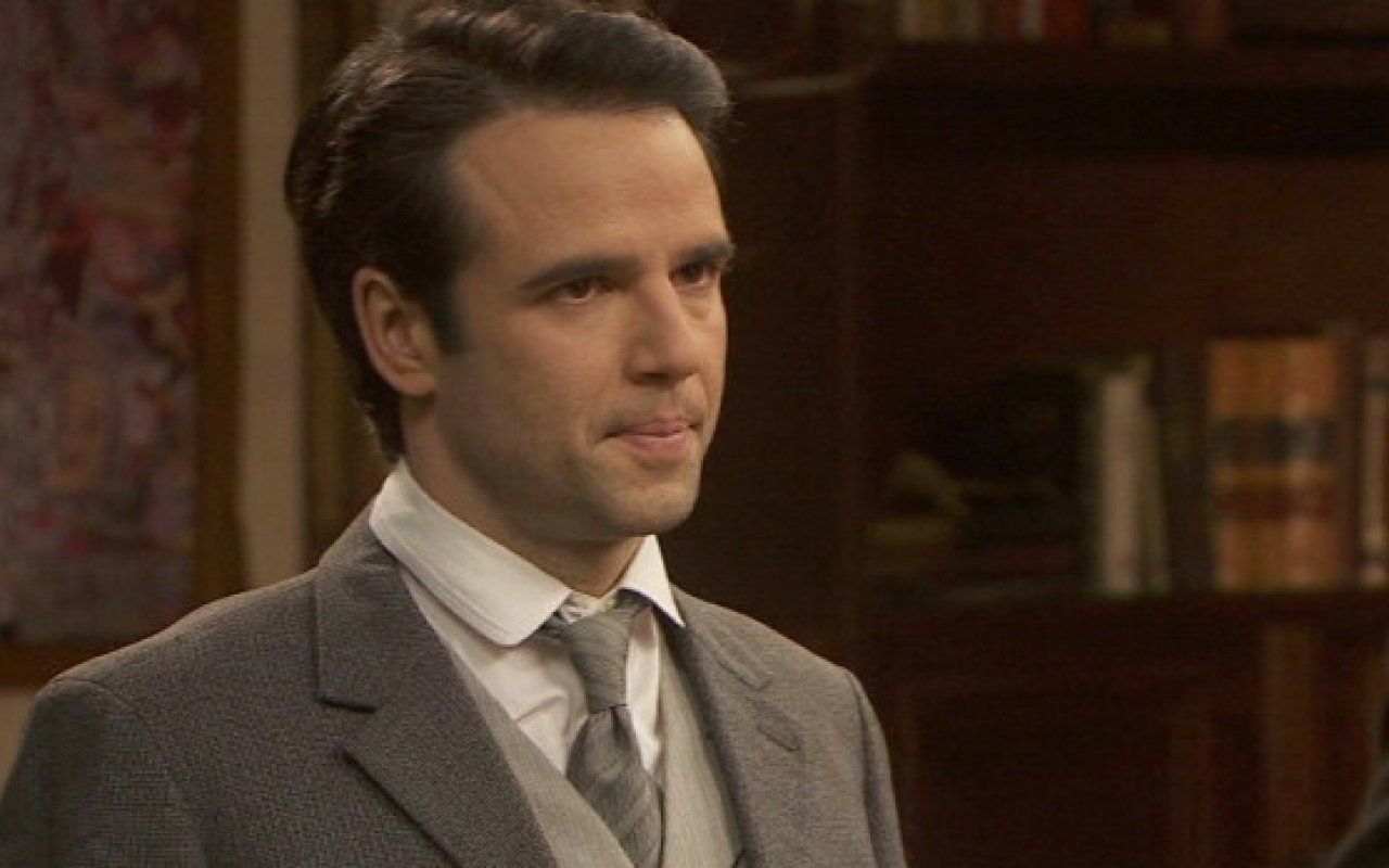 Il Segreto anticipazioni, puntate spagnole: Carmelo confessa la verità sui Molero