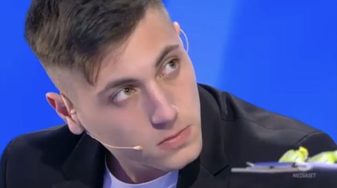 C’è posta per te 2019: il gesto di Michael che fa discutere il web